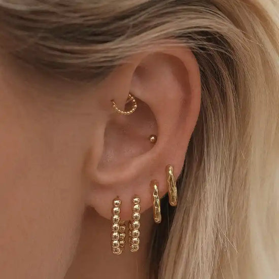 Maris Beaded Basic Oval Earrings