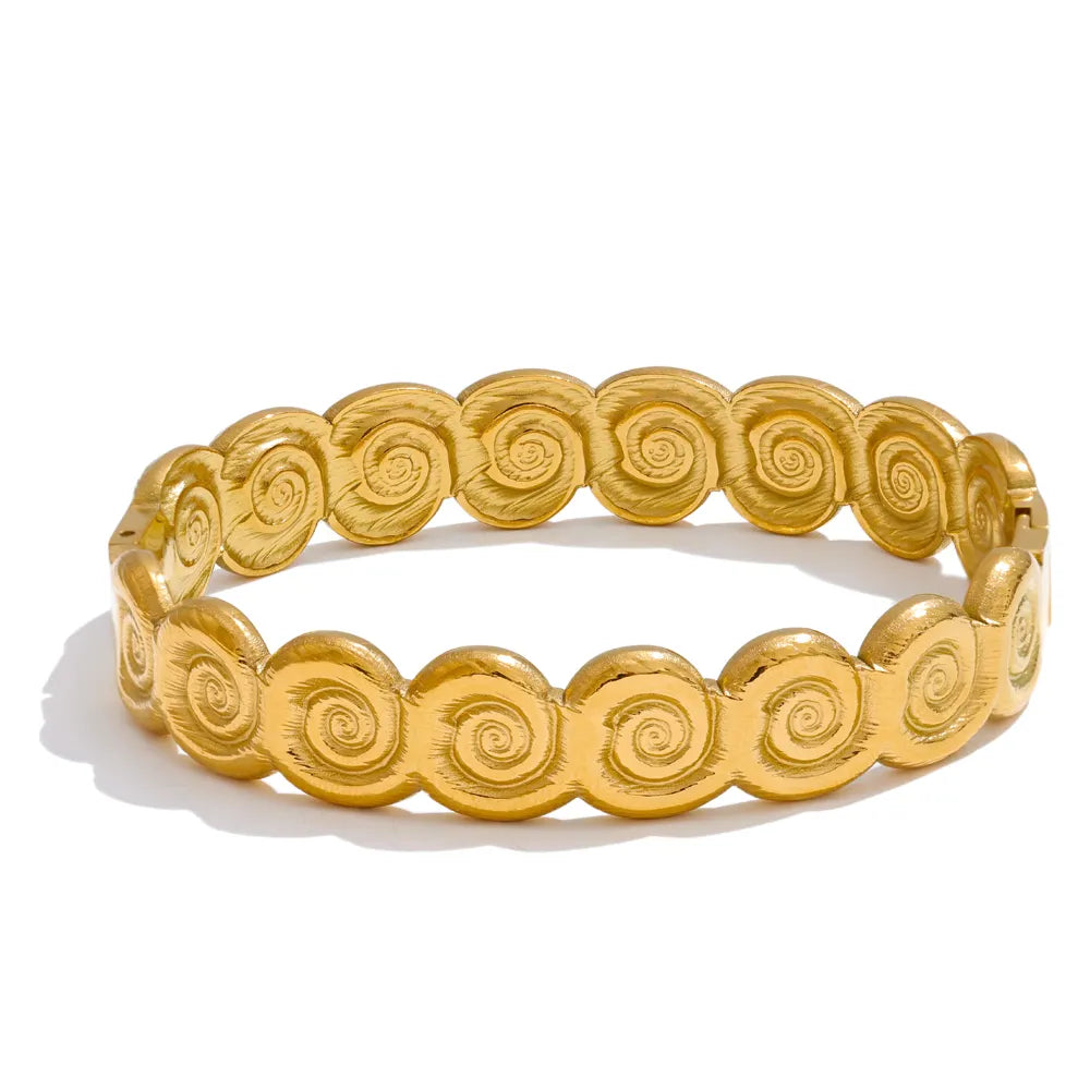 Odessa Spiral Conch Bangle – Liv Bella Vita