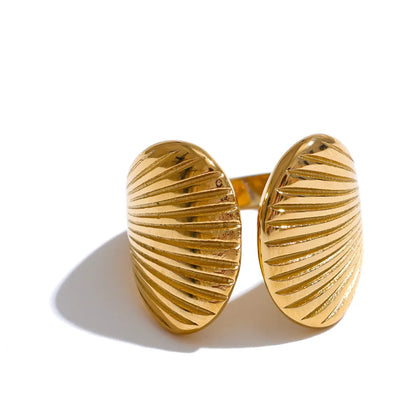 Capri Shell Adjustable Ring